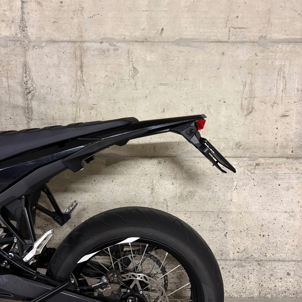 Ultra Bee Tail Tidy